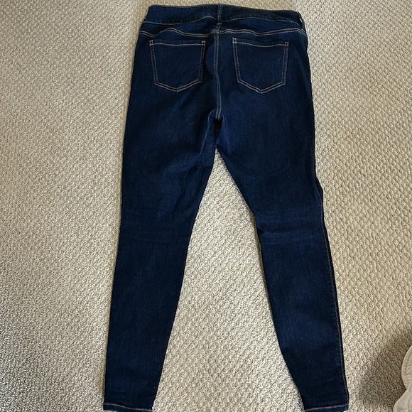 Torrid size 12 skinny jegging jean - Picture 4 of 4